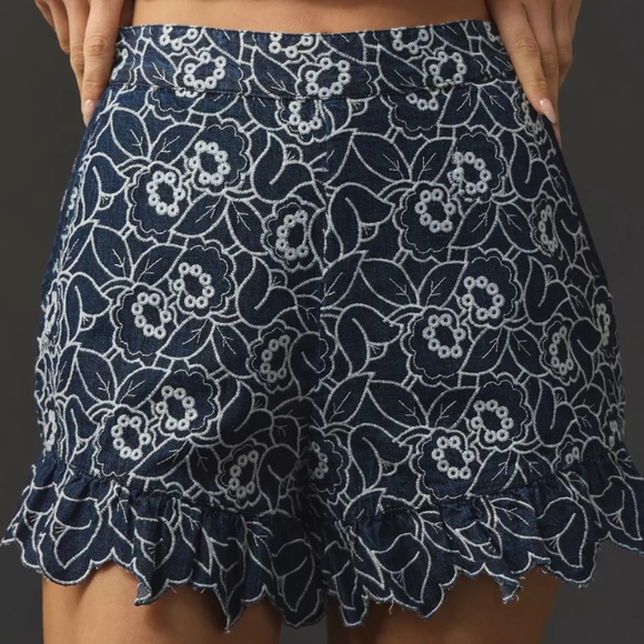 Anthropologie MAEVE Floral Denim Shorts, Size 8 - Picture 2 of 9